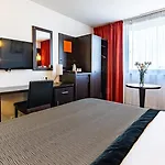 Hotel Toison D'or By Ihg 4*
