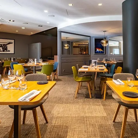 Otel Toison D'or By Ihg 4*