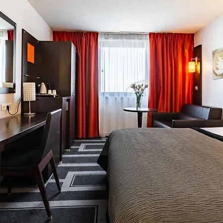 홀리데이 인 토이손 도르 호텔 디종