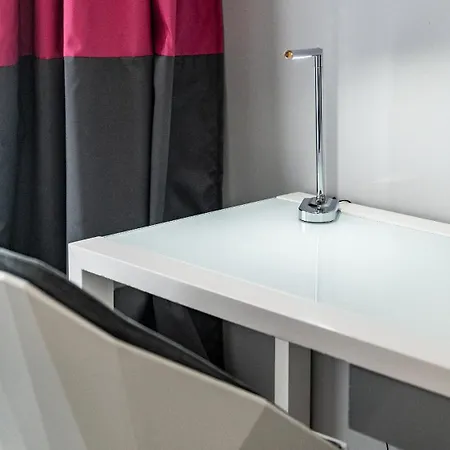 홀리데이 인 토이손 도르