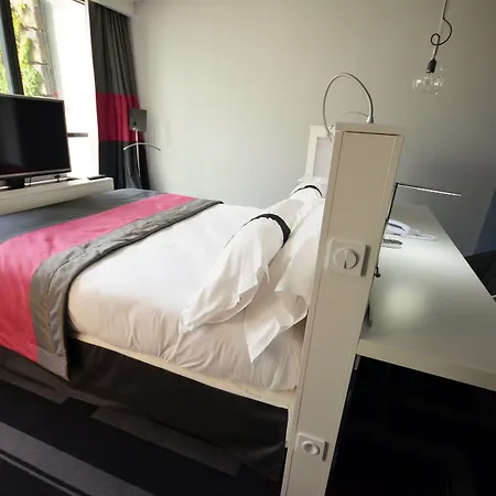 호텔 홀리데이 인 토이손 도르