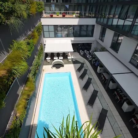 홀리데이 인 토이손 도르 디종