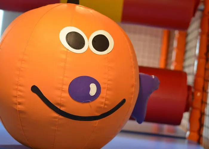 Hotel Toison D'or By Ihg 4*