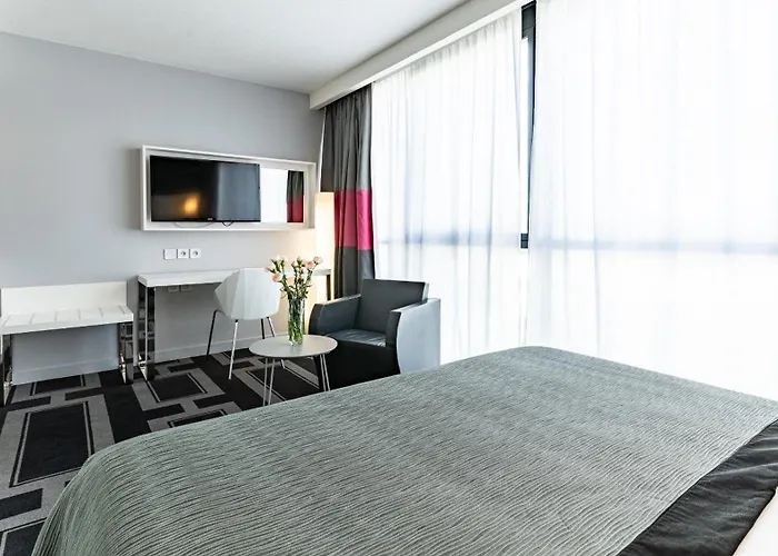 Toison D'or By Ihg 4*