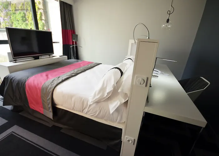 Hotel Toison D'or By Ihg